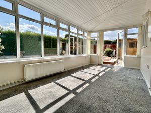 Sun Room- click for photo gallery